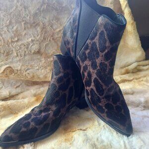 New Marc Fisher Leopard (authentic cow hair/hide) ankle boot. Size 10